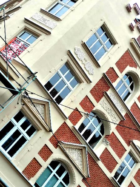 Kamienica, Katowice ul. Żwirki i Wigury