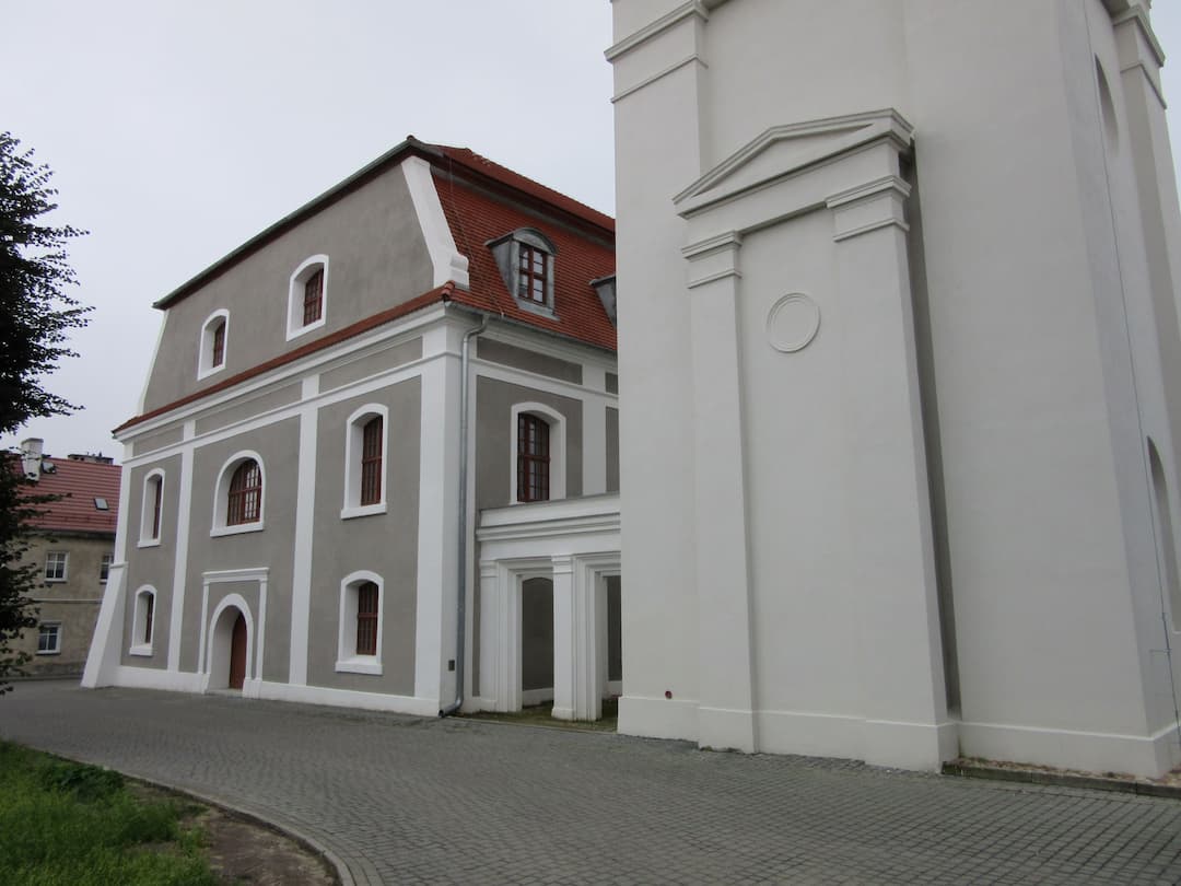 Przebudowa ruin kościoła na archiwum, Bytom Odrzański