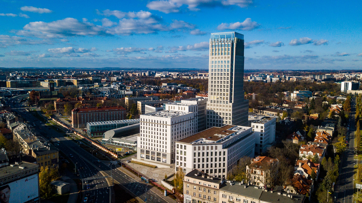 Krakowska metamorfoza – od Szkieletora do Unity Centre z systemami ociepleń i farbami wewnętrznymi marki quick-mix