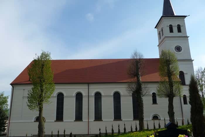 Kościół Niepokalanego Serca Najświętszej Maryi Panny w Marciszowie