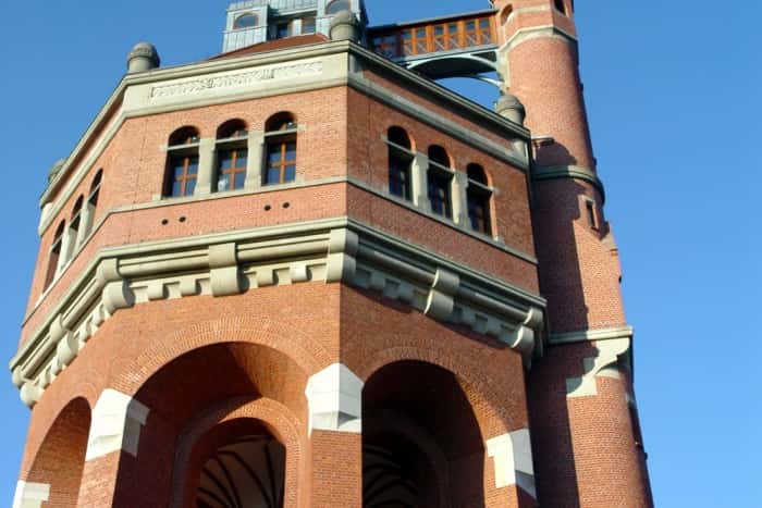 Restauracja i bistro WIEŻA CIŚNIEŃ we Wrocławiu